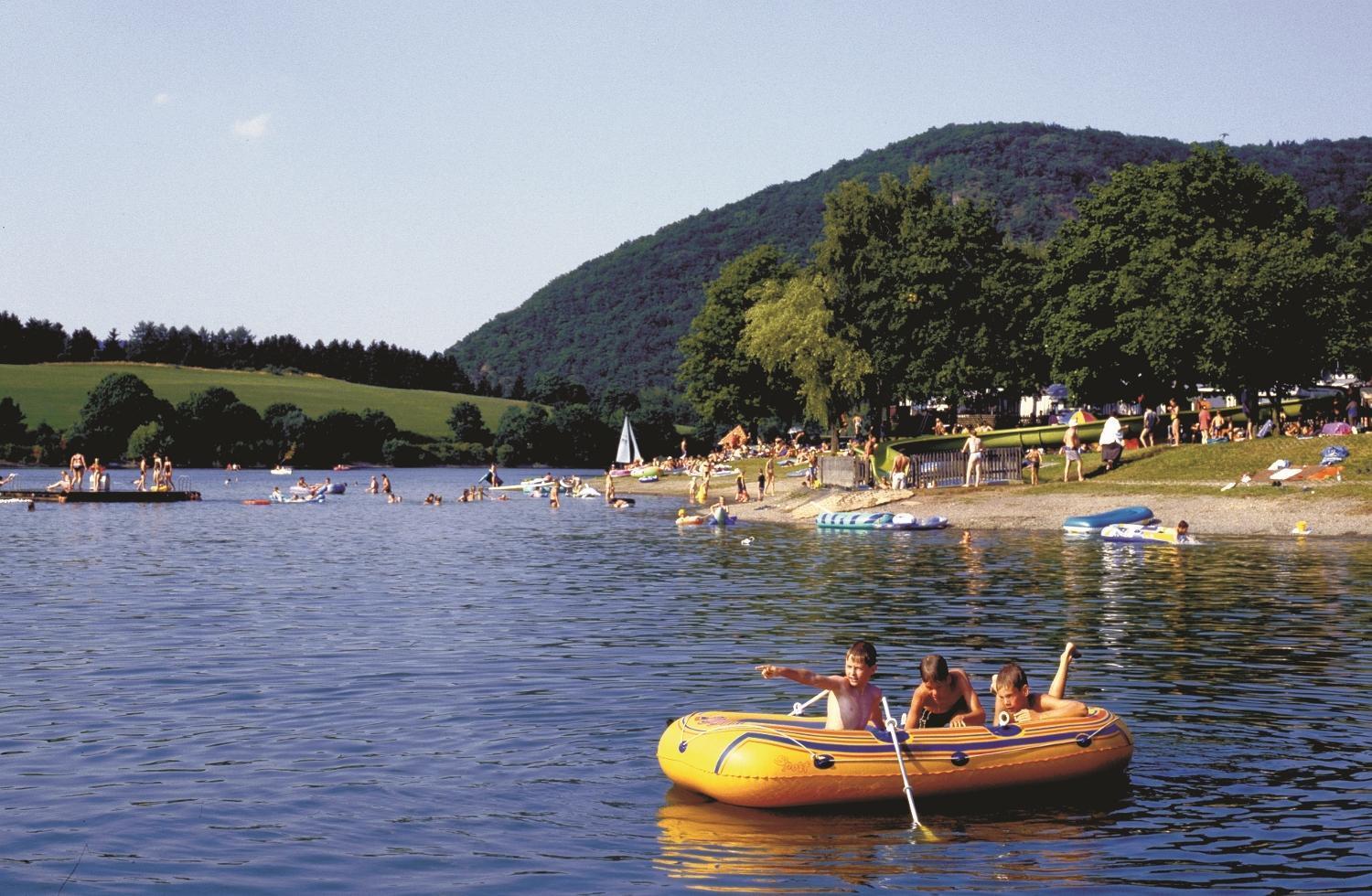 Ferienhaus Diemelquelle - Mit Eingezaeuntem Garten Willingen  Luaran gambar